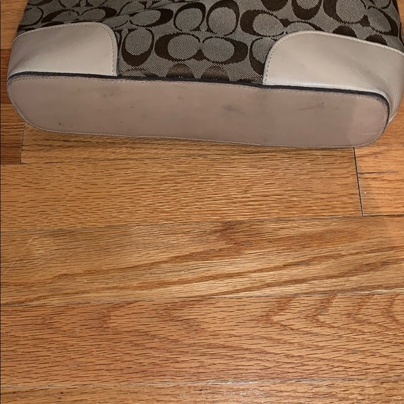 Authentic COACH classic C print shoulder bag purse Vintage leather strap zip up - Picture 7 of 8